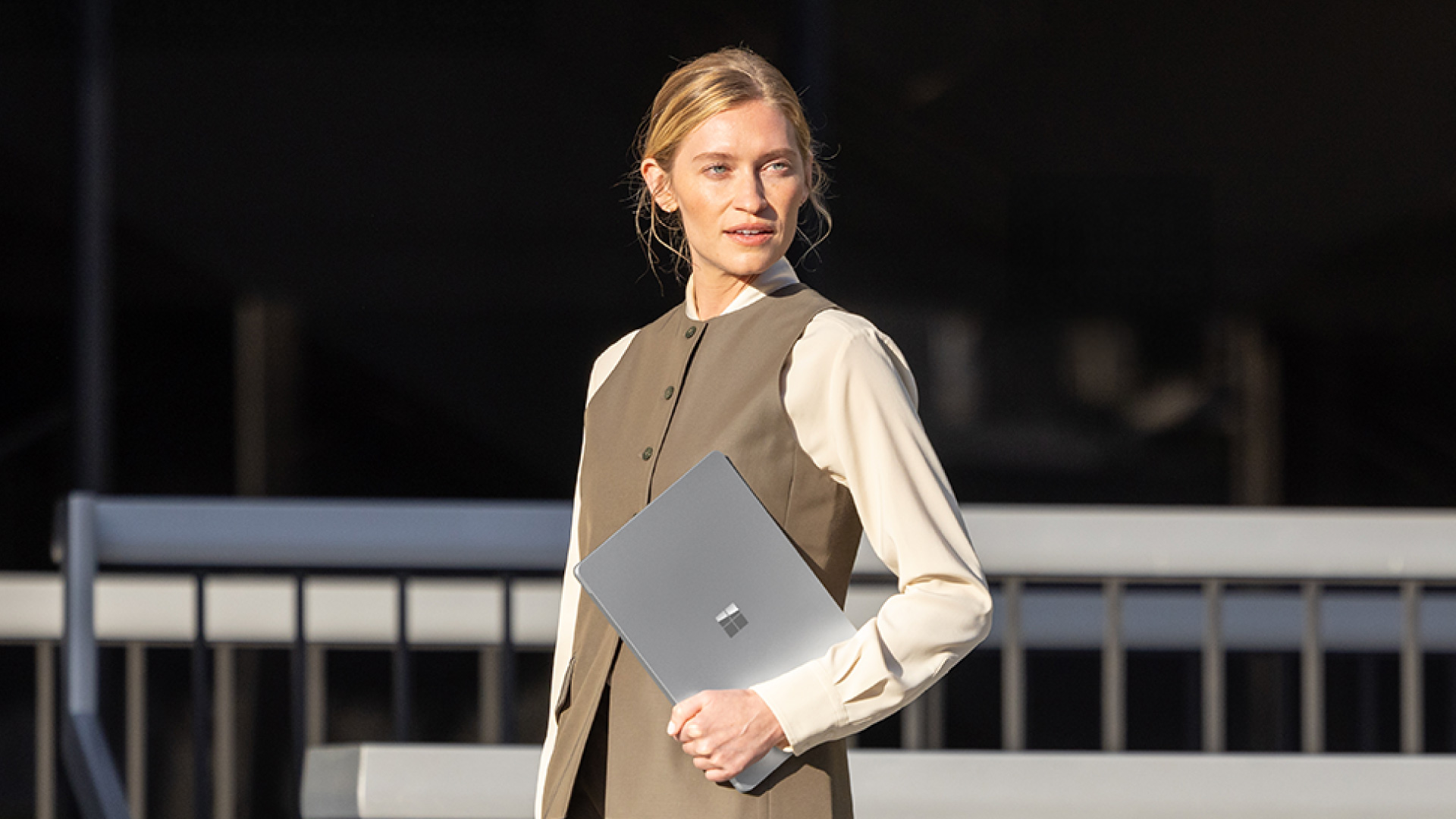 MS Surface 5G Device Launch FY26 Q1 Blog Card