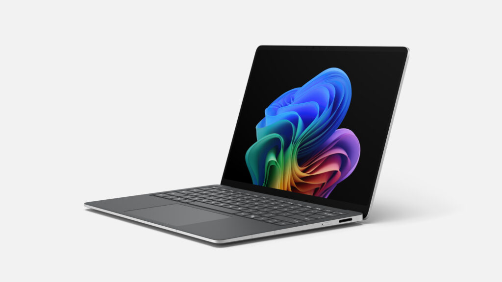 SUR26 COMMR Laptop5G Intel Platinum 3qtrLeft Front RGB